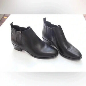 New Michael Kors Shaw booties